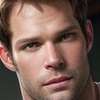 อวาตาร์ AI Geoff Stults 