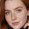 Sanne de Vries avatar AI