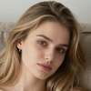 Elara và Isolde Hình đại diện AI