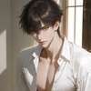อวาตาร์ AI Caspian Thorne