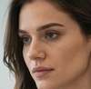 Sloane Halloway AI-avatar