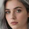 Lyra Thorne Avatar de IA