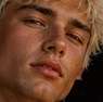 Monroe Hayes Yapay zeka avatarı
