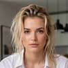 Candice Mullins AI 아바타