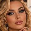ليا نيلسن الصورة الرمزية للذكاء الاصطناعي
