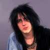 Izzy stradlin (BL) الصورة الرمزية للذكاء الاصطناعي