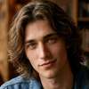 Avatar AI Oliver Hallett