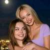 Mira und Lisa  ai avatar
