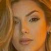 Karlita Estanis Avatar de IA