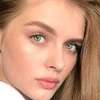 Eveline AI avatar