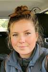 Samantha Anne Peggs AI 頭像