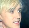 อวาตาร์ AI Tom Felton (hermanastro)