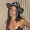 Madison Beer AI avatar