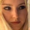 伊娃 AI 頭像