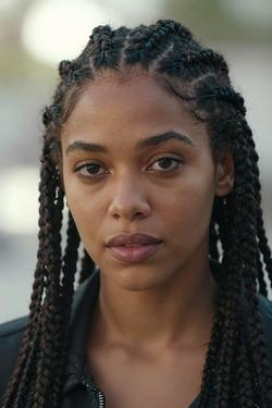 Flipped Chat AI – Chatear con Dina Asher-Smith