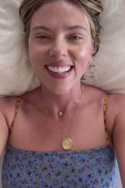 Flipped Chat AI – 與 Scarlett Johansson  聊天