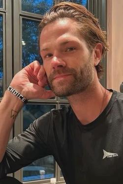 Αναστροφή συνομιλίας AI – Συζήτηση με Jared Padalecki Todd