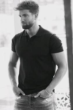 Flipped Chat AI – Bate-papo com Pablo Alborán 