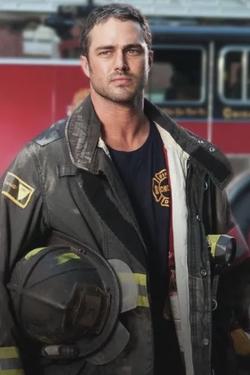 Flipped Chat AI – Chatten mit Kelly Severide