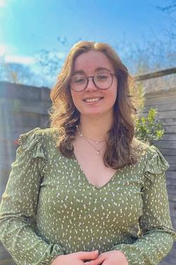 Flipped Chat AI – Csevegés Lieve