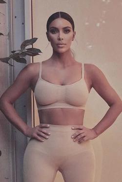 Αναστροφή συνομιλίας AI – Συζήτηση με Kim kardashian 