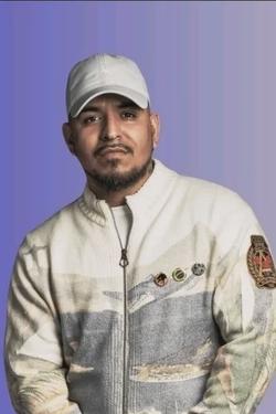 Flipped Chat AI – Chat dengan Bryann Trejo