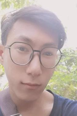 Flipped Chat AI – Bate-papo com Thanh Tú