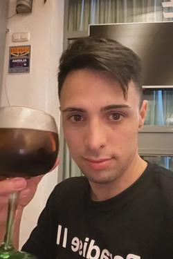 Flipped Chat AI – Chatear con Richard
