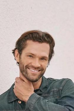 Flipped Chat AI – Jared Padalecki Todd와 채팅