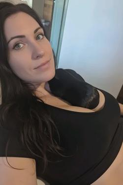 Flipped Chat AI – 與 Dani 聊天