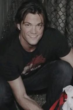 Flipped Chat AI – Chat s Jared Padalecki Todd