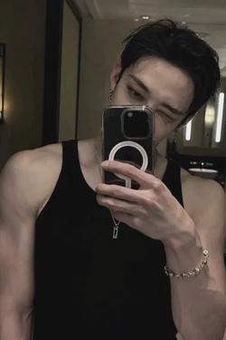 Flipped Chat AI – แชทกับ Bangchan