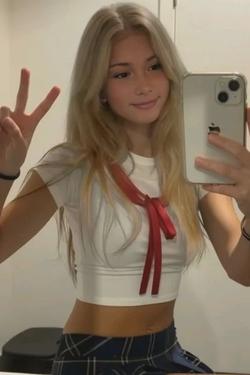 Flipped Chat AI – Chat Corinna 
