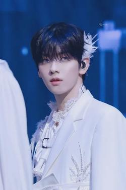Flipped Chat AI – Чат с Choi Soobin (TXT)