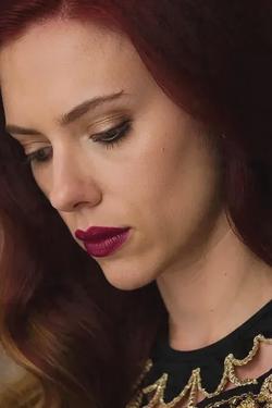 Flipped Chat AI – Sembang dengan Natasha Romanoff