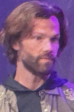 Flipped Chat AI – Chat cu Jared Padalecki Todd