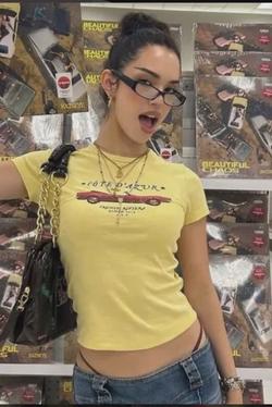 Flipped Chat AI – 與 Daniela 聊天