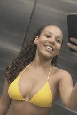 Flipped Chat AI – Bate-papo com Laura prima p u t a