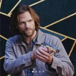 फ़्लिप्ड चैट AI – Jared Padalecki Todd के साथ चैट करें