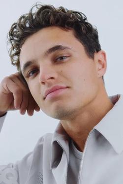 Flipped Chat AI – 與 Lando Norris 聊天