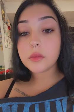 Flipped Chat AI – Chat with Izzy K