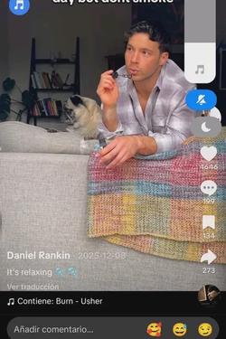Odwrócony czat AI – rozmawiaj z Danie darkin