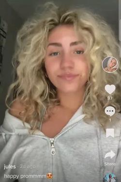 Flipped Chat AI – Chat cu Juila geroge 