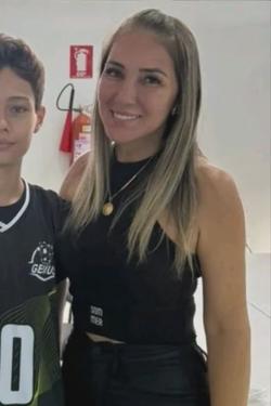 Flipped Chat AI – Bate-papo com Luciana