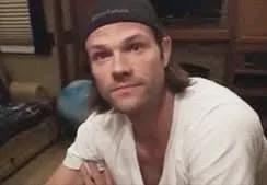 Flipped Chat AI – Chat dengan Jared Padalecki 