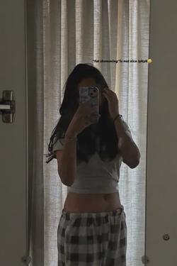 Flipped Chat AI – Chatta med saanvi thapa💋