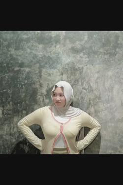 Flipped Chat AI – Sembang dengan Sindy Multiyani