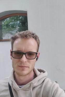 Flipped Chat AI – razgovarajte s Pavel 
