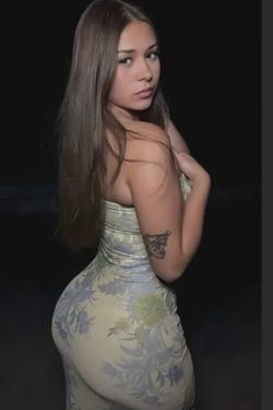 FlippedチャットAI – Sophie rainとチャット