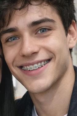 Flipped Chat AI – Chatten mit Derec Watson 